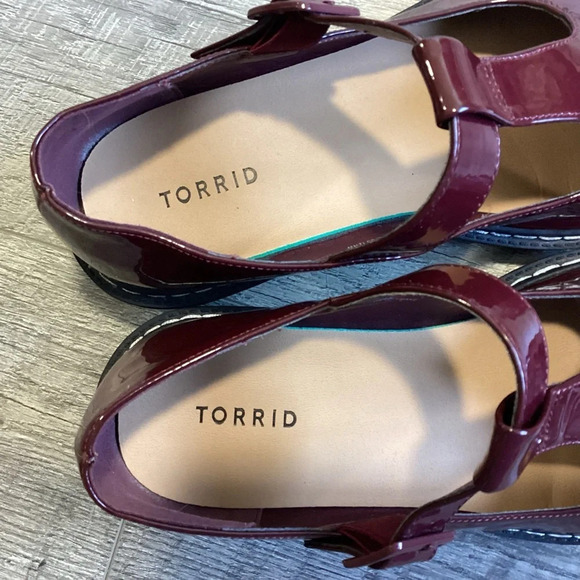 Torrid T-Strap Lug Mary Jane Size 12WW - Picture 8 of 12